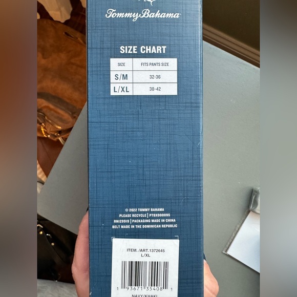 Men’s Brand New Tommy Bahama Two-Tone Stretch Webbed Belt - Picture 2 of 3